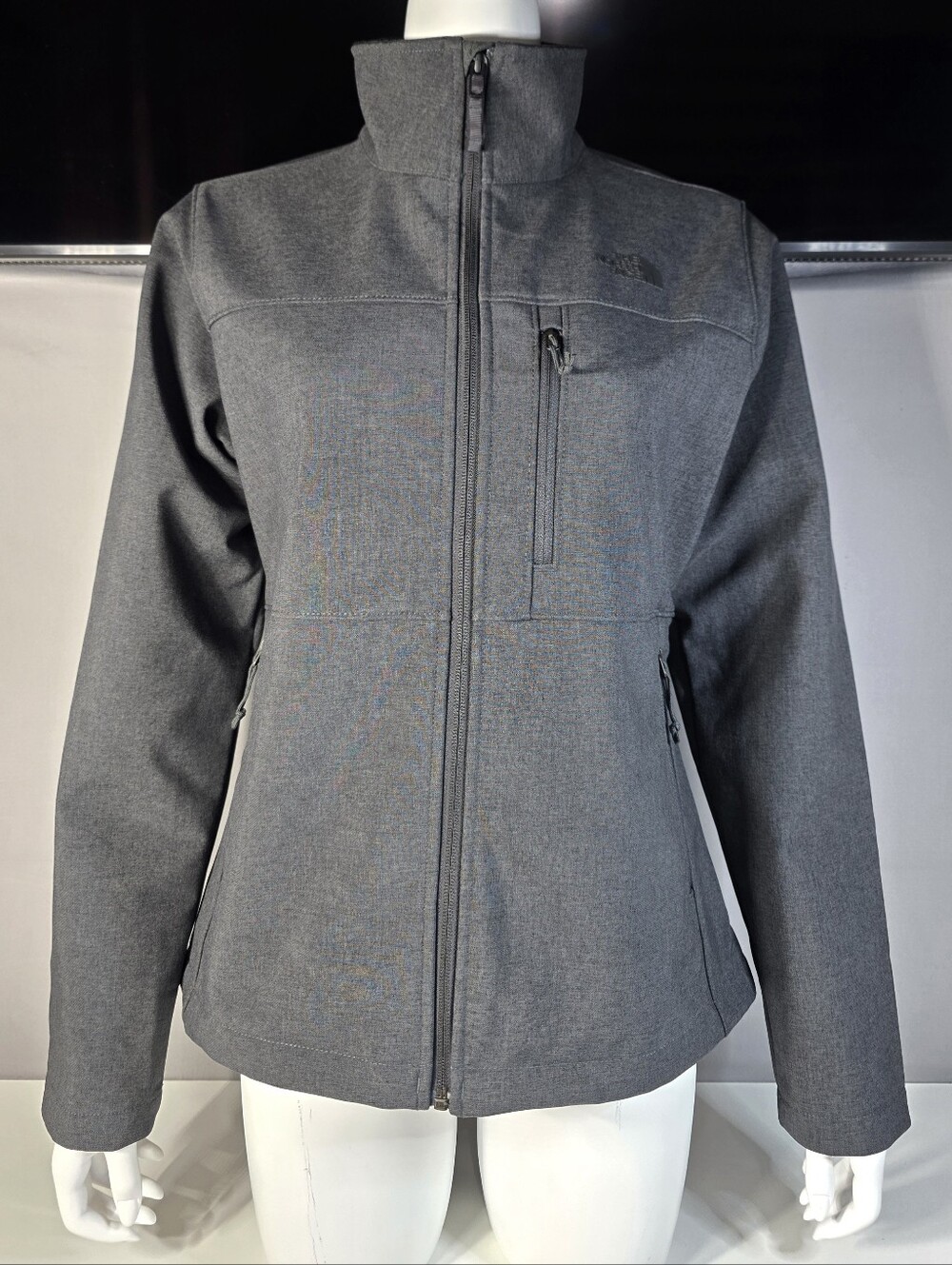 North Face Women’s Apex Bionic Jacket Size Medium
